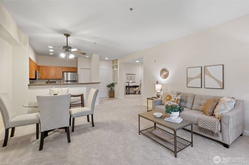 apt-13-9229 122nd Ct Ne, Kirkland, WA, 98033-5884 | Card Image