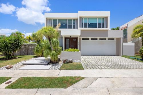 P-25 Paseo Las Olas, Dorado, PR, 00646 | Card Image
