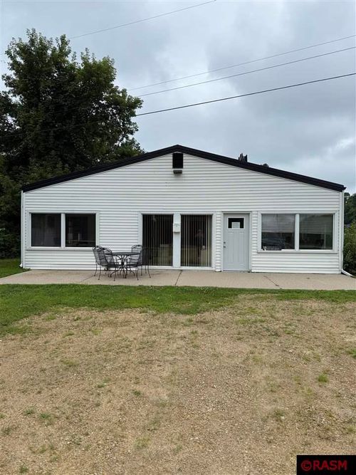 106 N Shore Dr, Elysian, MN, 56028-2048 | Card Image