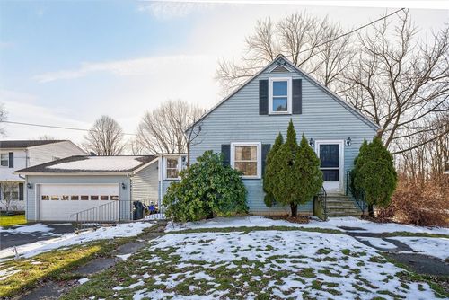 70 Summit St, Fairport, NY, 14450-2512 | Card Image