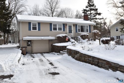 61 Sunnyview Dr, Vernon, CT, 06066-5119 | Card Image