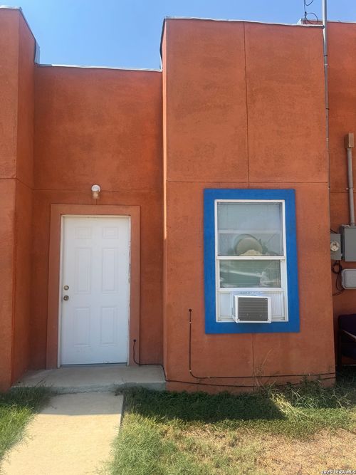 2-1816 Old Pioneer Road, Eagle Pass, TX, 78852 | Card Image