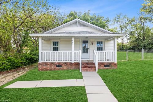 507 Law St, Greensboro, NC, 27401-3426 | Card Image