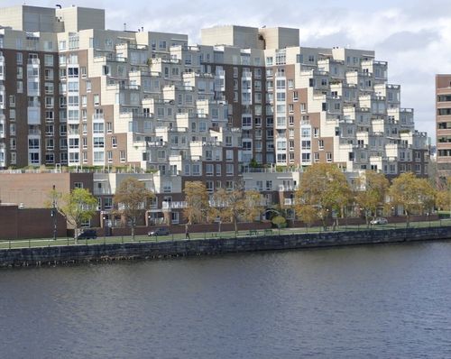 e502-75-83 Cambridge Pkwy, Cambridge, MA, 02142 | Card Image