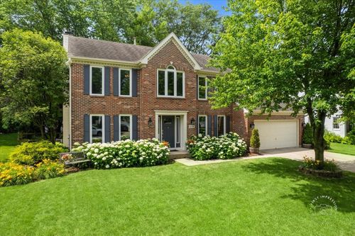 656 Ozier Dr, Batavia, IL, 60510-4309 | Card Image