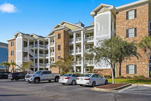 105-4833 Magnolia Lake Dr, Myrtle Beach, SC, 29577-7657 | Card Image