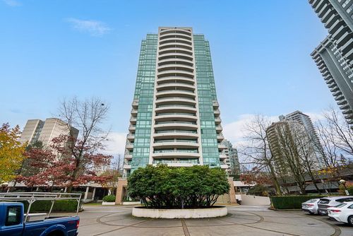607-5899 Wilson Ave, Burnaby, BC, V5H4R9 | Card Image