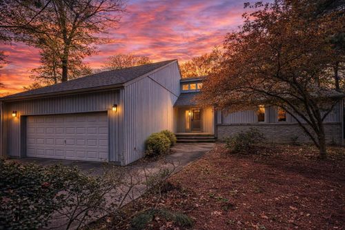 231 Old Mill Rd, Trail Creek, IN, 46360-6529 | Card Image