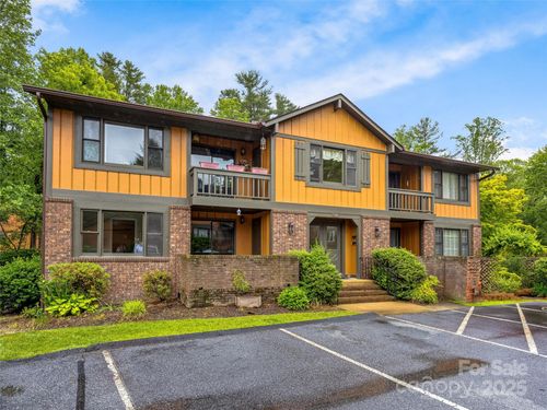 apt-a-1745 Haywood Manor Rd, Hendersonville, NC, 28791-2298 | Card Image