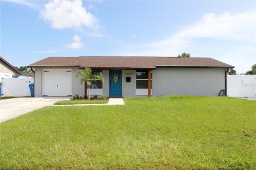 7909 Woodgrove Cir, Tampa, FL, 33615-2043 | Card Image