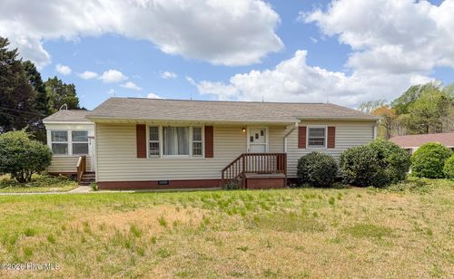 1515 Belgrade Swansboro Rd, Maysville, NC, 28555-9603 | Card Image