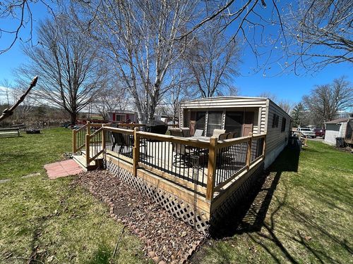 39572 E Moose Ln, Wahkon, MN, 56386-2511 | Card Image