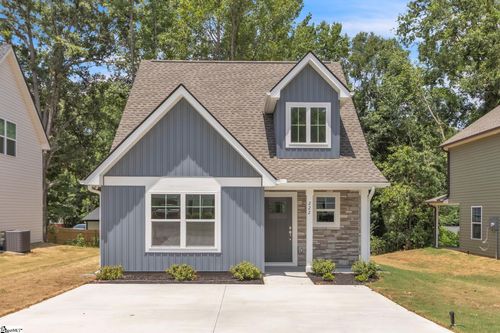 222 Saluda St, Belton, SC, 29627-1444 | Card Image