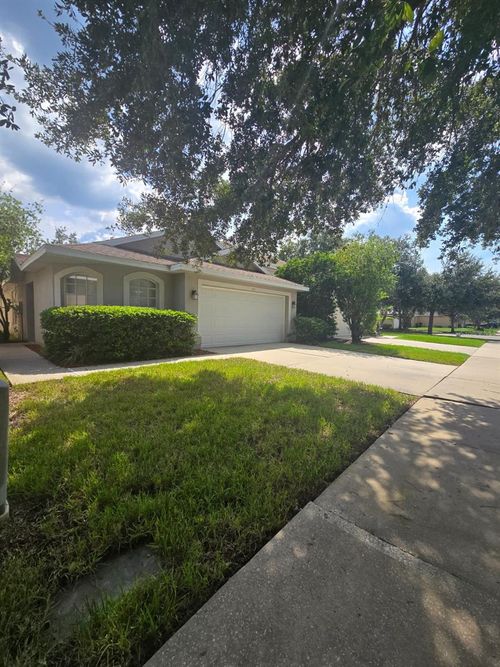 10303 Avelar Ridge Dr, RIVERVIEW, FL, 33578-7535 | Card Image