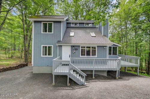 108 Minnow Ct, Lackawaxen, PA, 18435-7721 | Card Image