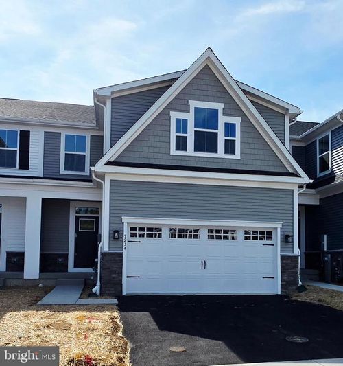 5234 Helton Dr, SYKESVILLE, MD, 21784-7177 | Card Image