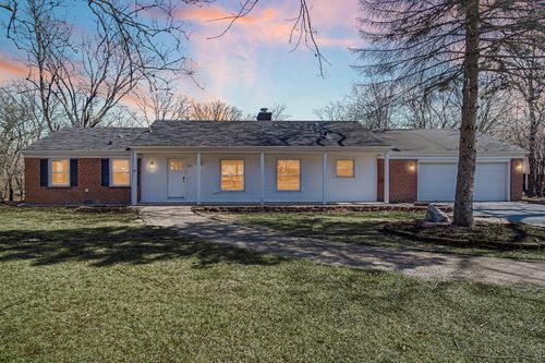 815 Brookwood Dr, Olympia Fields, IL, 60461-1554 | Card Image