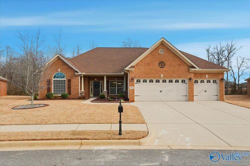 156 Winding Creek Rd Nw, Madison, AL, 35757-6321 | Card Image