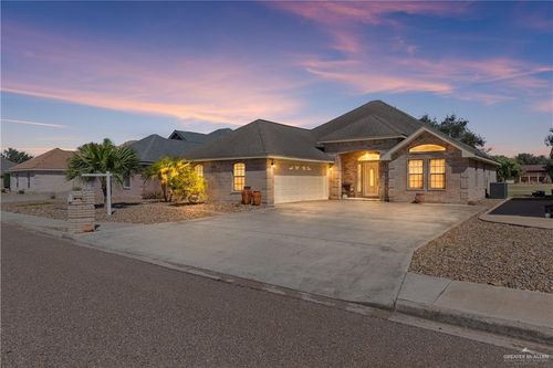 3525 Clubhouse Dr, Edinburg, TX, 78542-1572 | Card Image