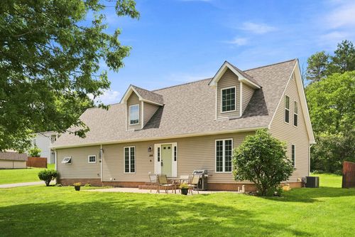 399 Lincoln Ave., Mars Boro, PA, 16046 | Card Image