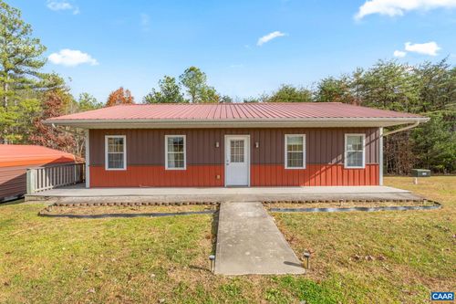 426 Sclaters Ford Rd, PALMYRA, VA, 22963-5274 | Card Image