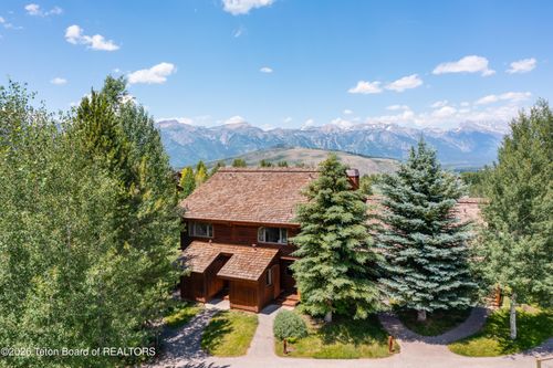 3146-47-1668 N East Butte Rd, Jackson, WY, 83001 | Card Image