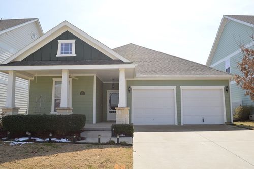 9128 Greene Dr, Aubrey, TX, 76227-5791 | Card Image