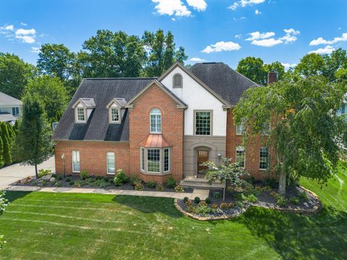 7835 Tartan Fields Dr, Dublin, OH, 43017-8772 | Card Image