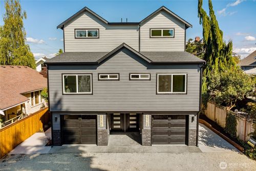 b-2216 N Proctor St, Tacoma, WA, 98406-5334 | Card Image