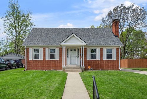 976 Fredericksburg Rd, Lexington, KY, 40504-3118 | Card Image