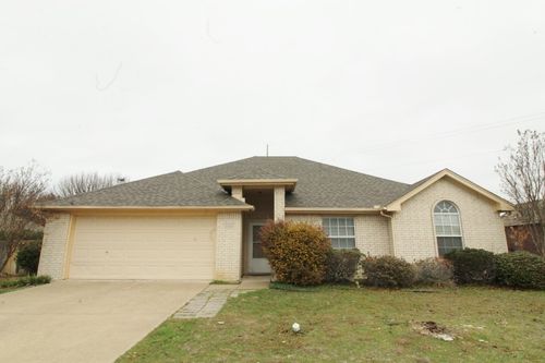 6209 Donna Dr, Midlothian, TX, 76065-6197 | Card Image