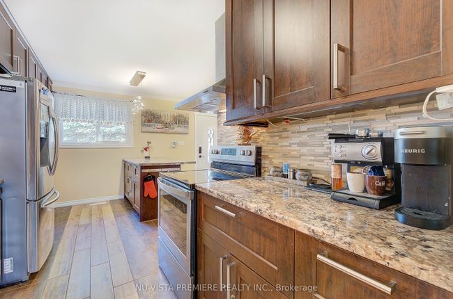 45 Mohegan Cres, House attached with 3 bedrooms, 2 bathrooms and 2 parking in London ON | Image 13
