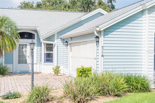 714 Bayhill Ct, LADY LAKE, FL, 32159-2200 | Card Image