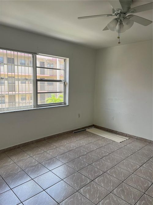 306-295 Nw 72nd Ave, Miami, FL, 33126-4391 | Card Image