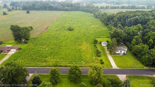 000 West Rd, New Boston, MI, 48164 | Card Image