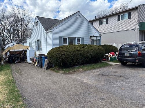 3204 S Main Street, Akron, OH, 44319 | Card Image