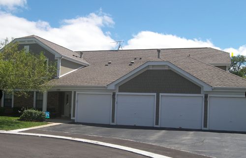d2-318 Maplewood Avenue, Schaumburg, IL, 60193 | Card Image