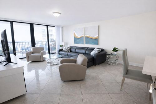 606-2101 S Ocean Dr, Hollywood, FL, 33019-2529 | Card Image
