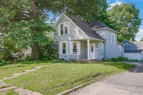 315 Virginia Ave, Belleville, IL, 62220-4170 | Card Image