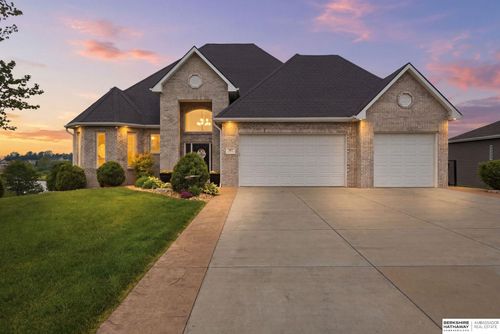 745 Linden Drive, Palmyra, NE, 68418 | Card Image