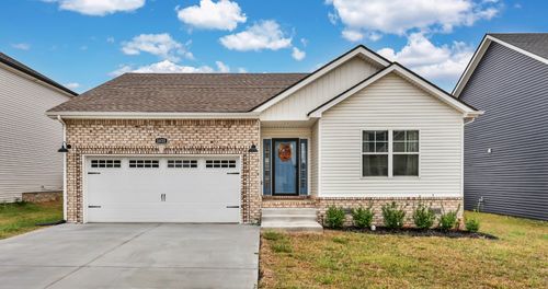 1025 Tufnel Dr, Clarksville, TN, 37040-3098 | Card Image