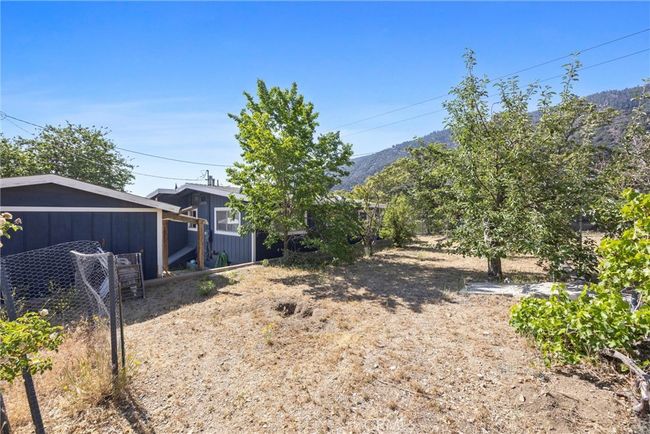 4201 Irvon Trl, House other with 3 bedrooms, 1 bathrooms and null parking in Frazier Park CA | Image 27
