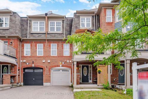 220 Mortimer Cres, Milton, ON, L9T8N7 | Card Image