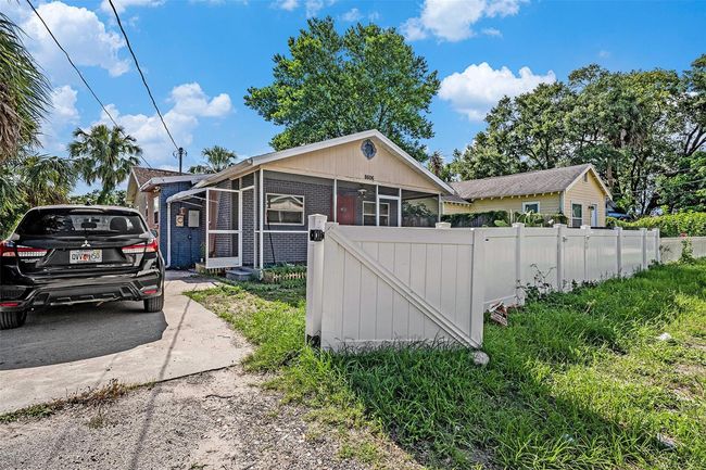 8606 N 9 Th St, House other with 2 bedrooms, 2 bathrooms and null parking in TAMPA FL | Image 14