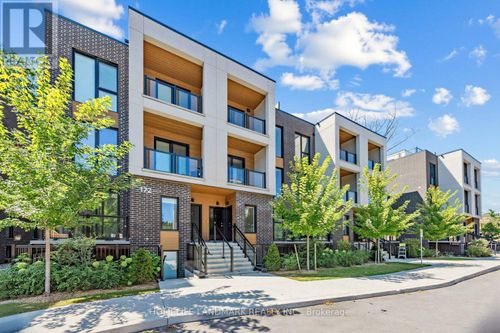 5-172 Clonmore Drive, Toronto (Birchcliffe-Cliffside), ON, M1N1Y1 | Card Image