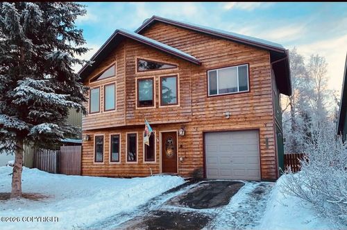 17660 Beaujolais Dr, Eagle River, AK, 99577-7515 | Card Image