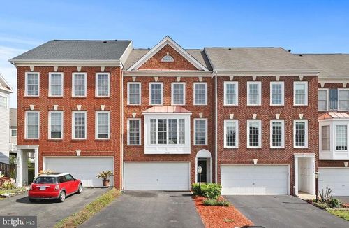 42754 Montevista Sq, LEESBURG, VA, 20176-1255 | Card Image