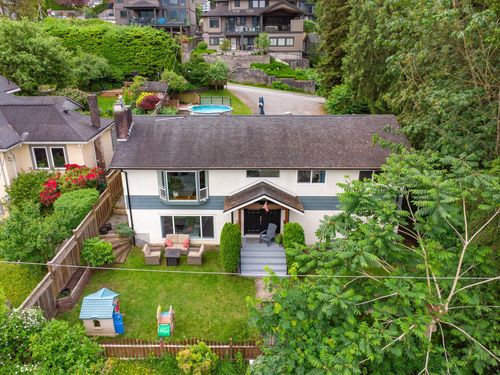 2317 St George St, Port Moody, BC, V3H2G3 | Card Image