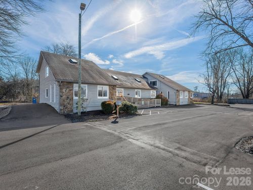 5030 Hendersonville Road, Fletcher, NC, 28732 | Card Image