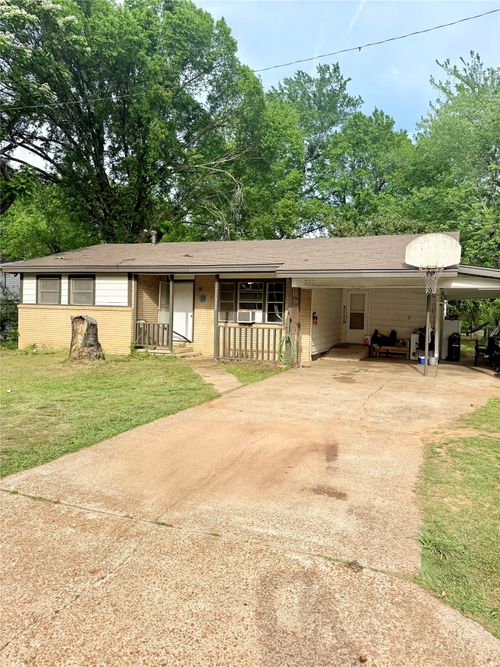 330 24th St Nw, Paris, TX, 75460-3672 | Card Image